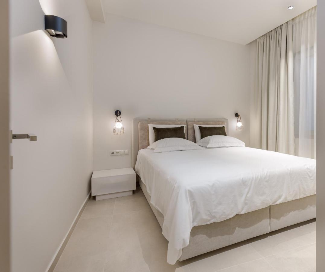 Kales Sea View Suites เอียราเปตรา ภายนอก รูปภาพ