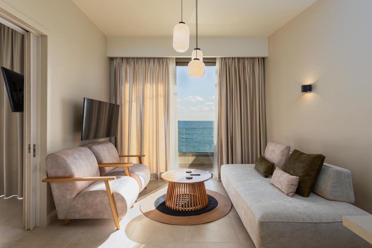 Kales Sea View Suites เอียราเปตรา ภายนอก รูปภาพ