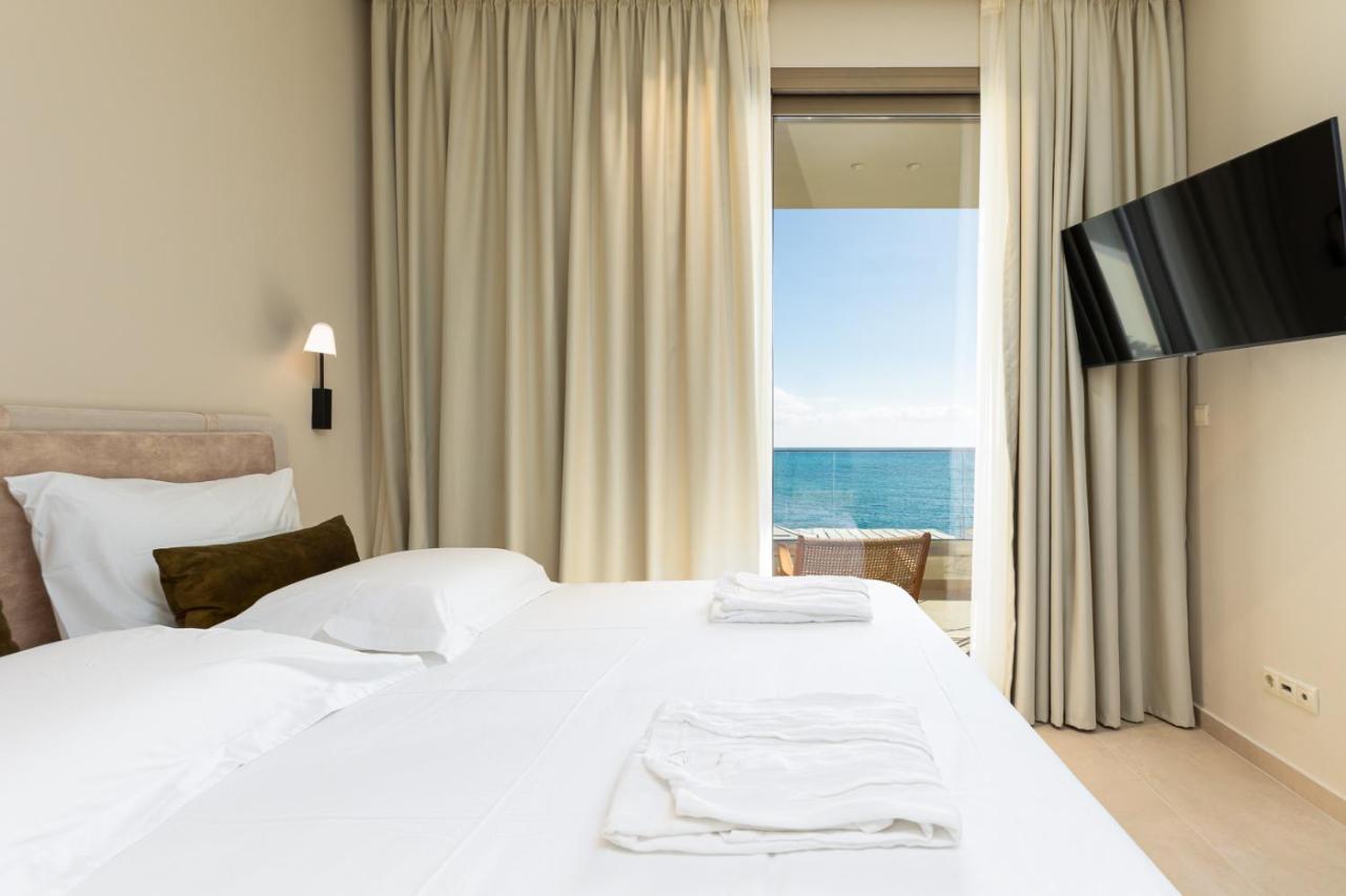 Kales Sea View Suites เอียราเปตรา ภายนอก รูปภาพ