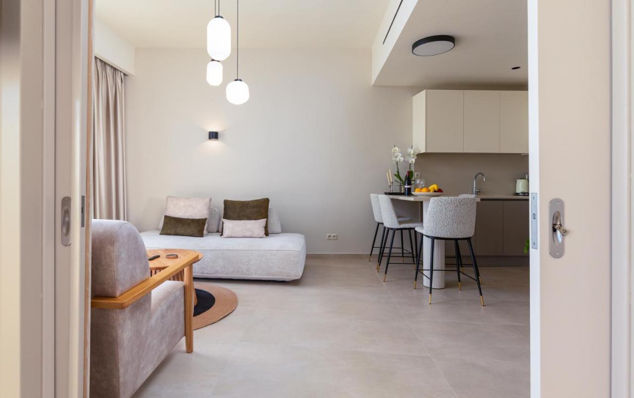 Kales Sea View Suites เอียราเปตรา ภายนอก รูปภาพ
