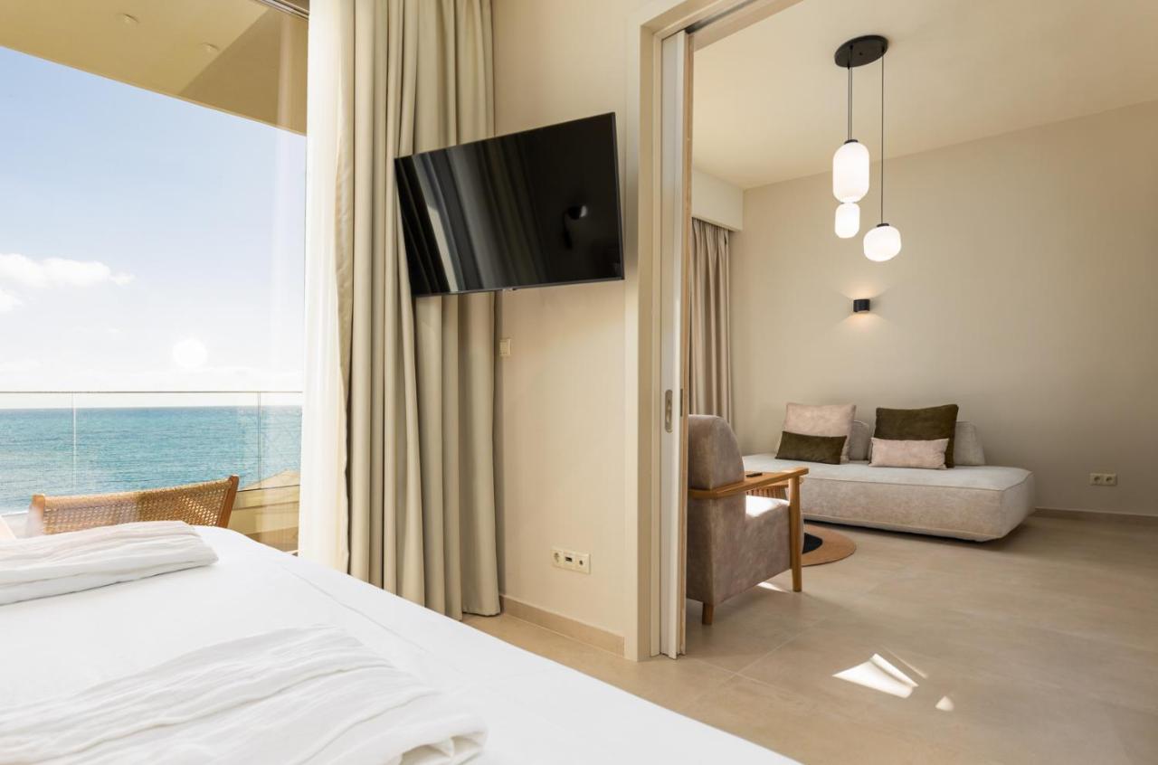 Kales Sea View Suites เอียราเปตรา ภายนอก รูปภาพ
